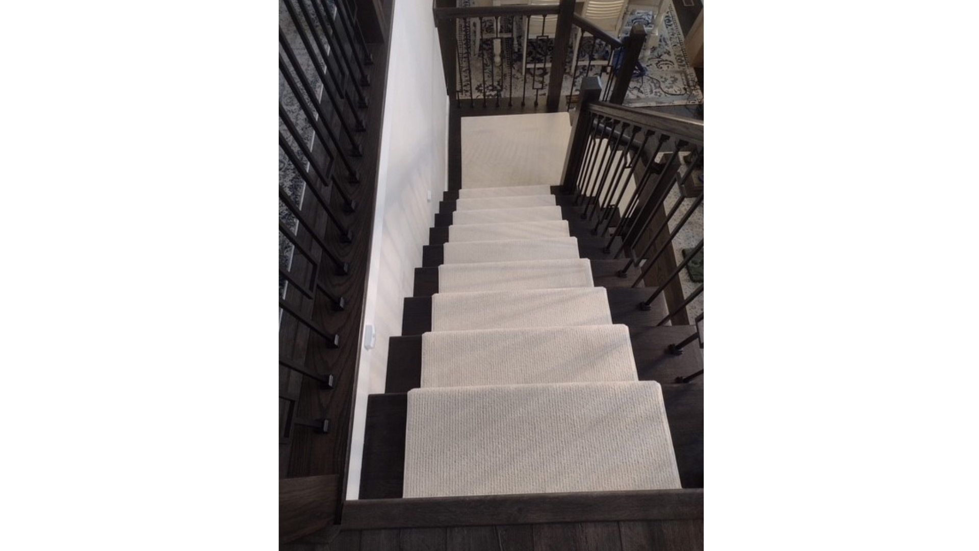 Custom carpet runner by Dale's Carpet One